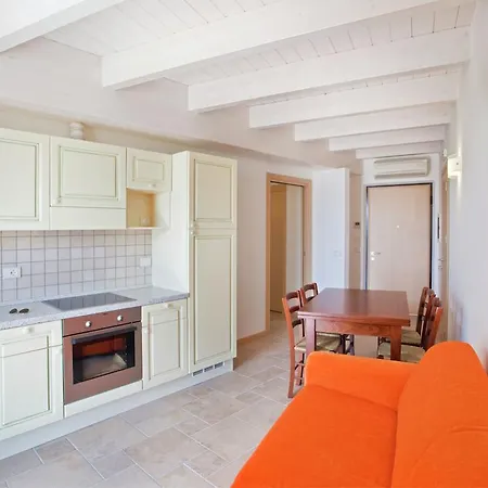 Modern Holiday Home In Pedaso With Pool Дом отдыха