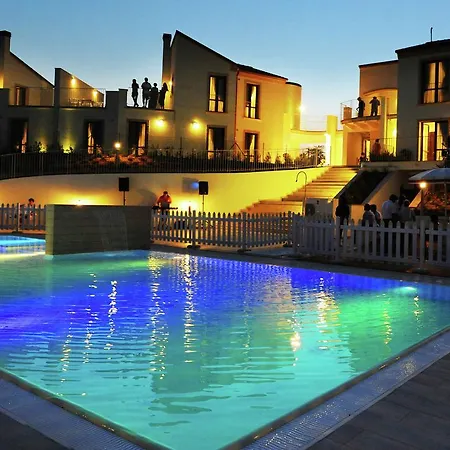 Modern Holiday Home In Pedaso With Pool